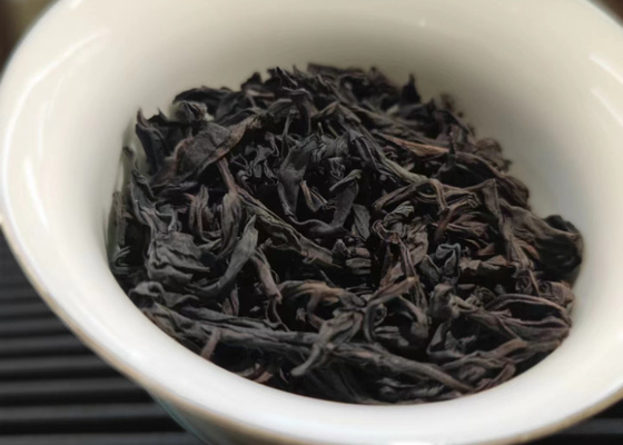 tè oolong, noto anche come tè verde e tè semi-fermentato