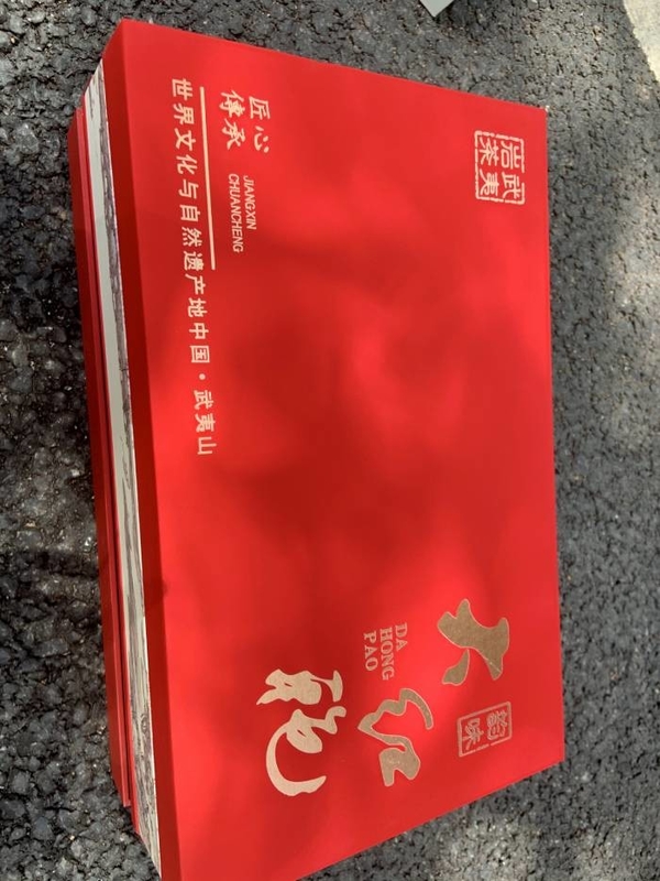 Tè bianco Feibai Anji di origine Fujian Tè in scatola piccolo con aroma fruttato e floreale